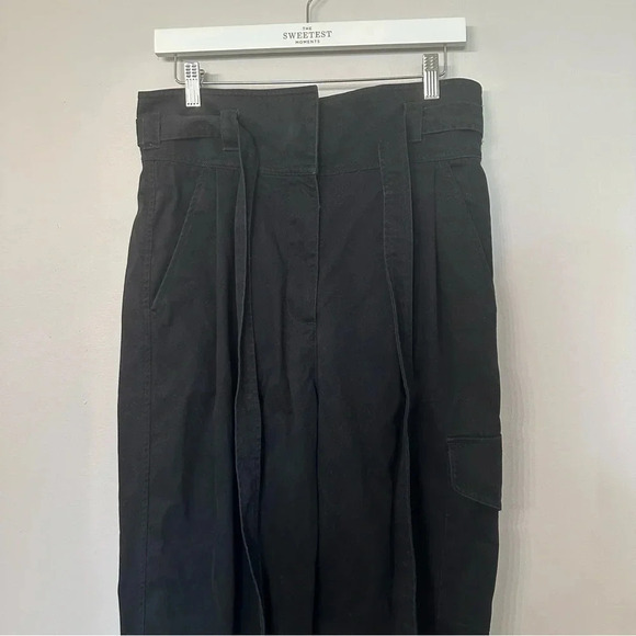 Wilfred Free Aritizia Black High Rise Paper Bag Pants with Tie Size 10 - Picture 3 of 11